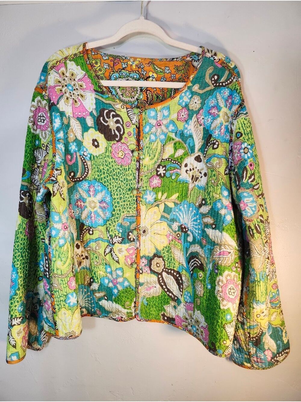 Vibrant Reversable Kantha Stiching Floral Quilted Jacket in Green,Teal & Orange